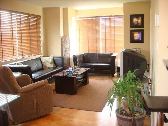 









1280


Rue St-Jacques

, 802,
Montréal (Ville-Marie),




QC
H3C0G3

