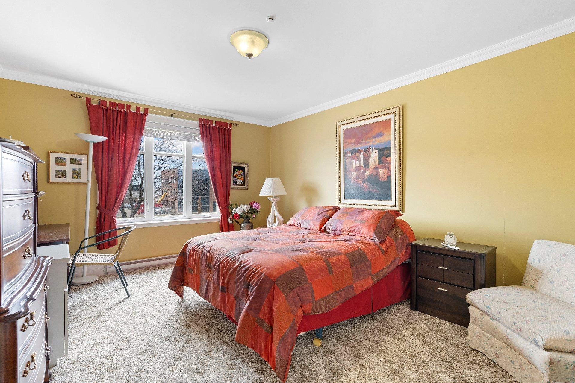 









6050


Rue Le Mesnil

, 208,
Québec (Les Rivières),




QC
G2K0A2

