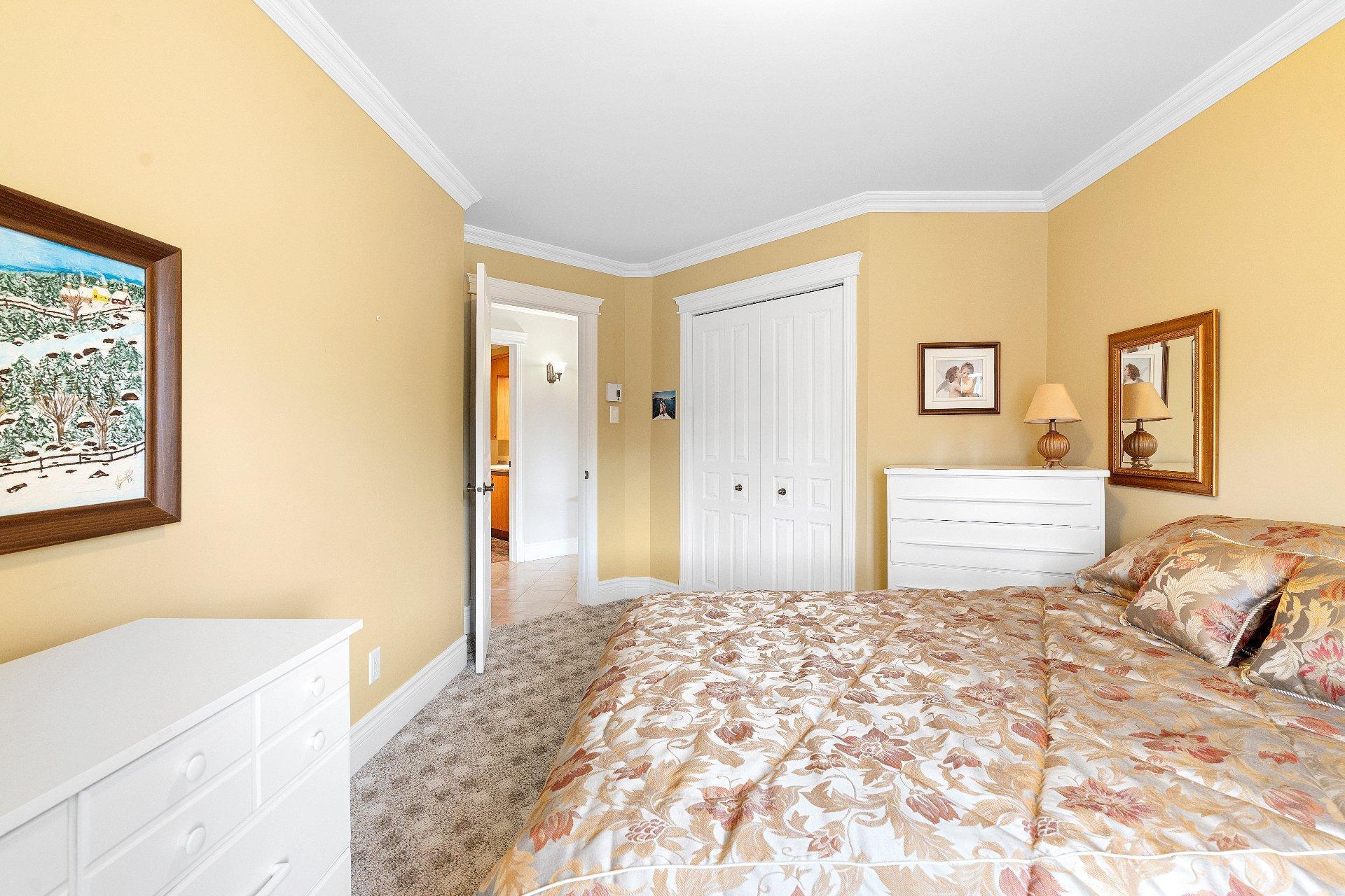 









6050


Rue Le Mesnil

, 208,
Québec (Les Rivières),




QC
G2K0A2

