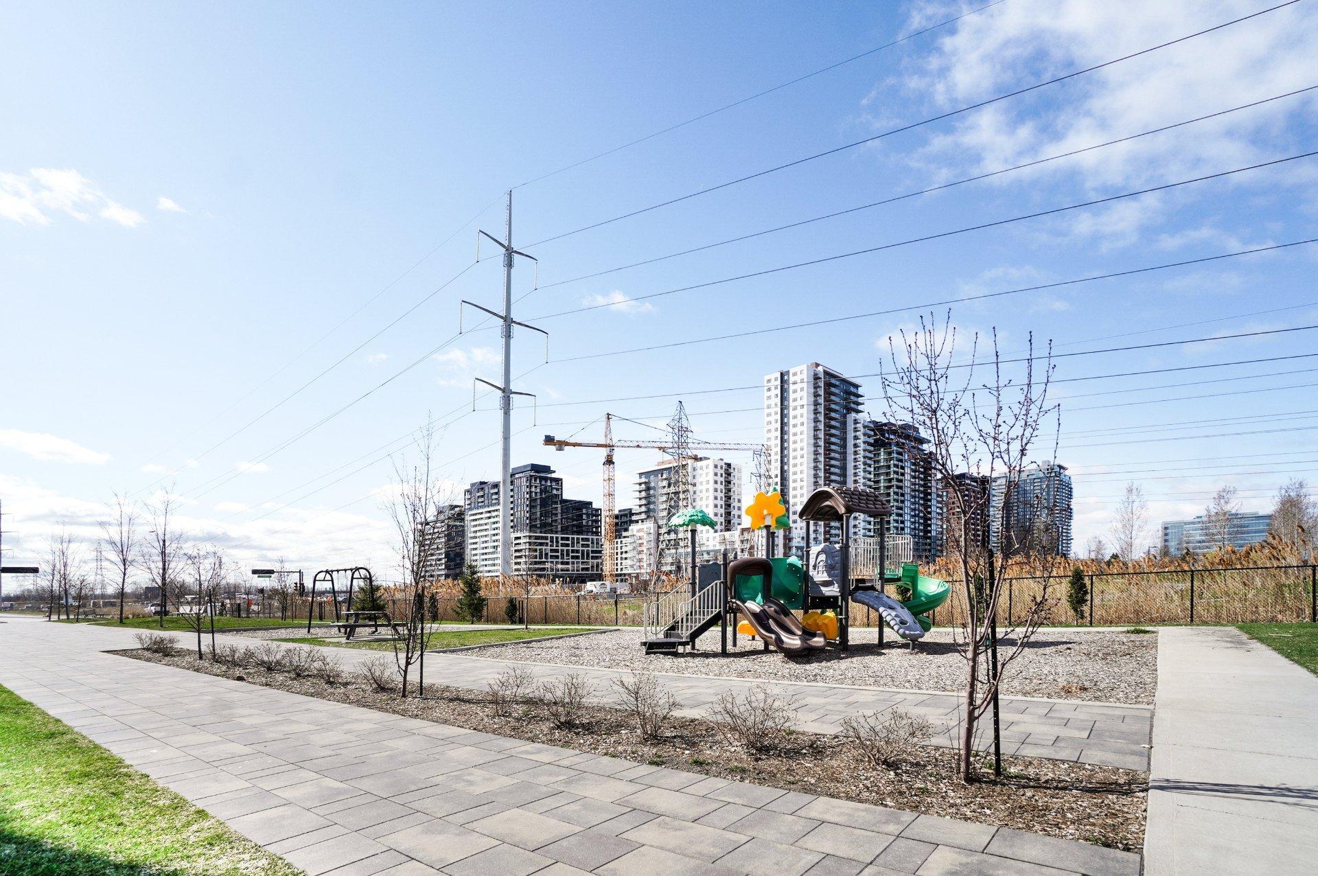 









6300


Rue de Chambéry

, 115,
Brossard,




QC
J4Z0N7

