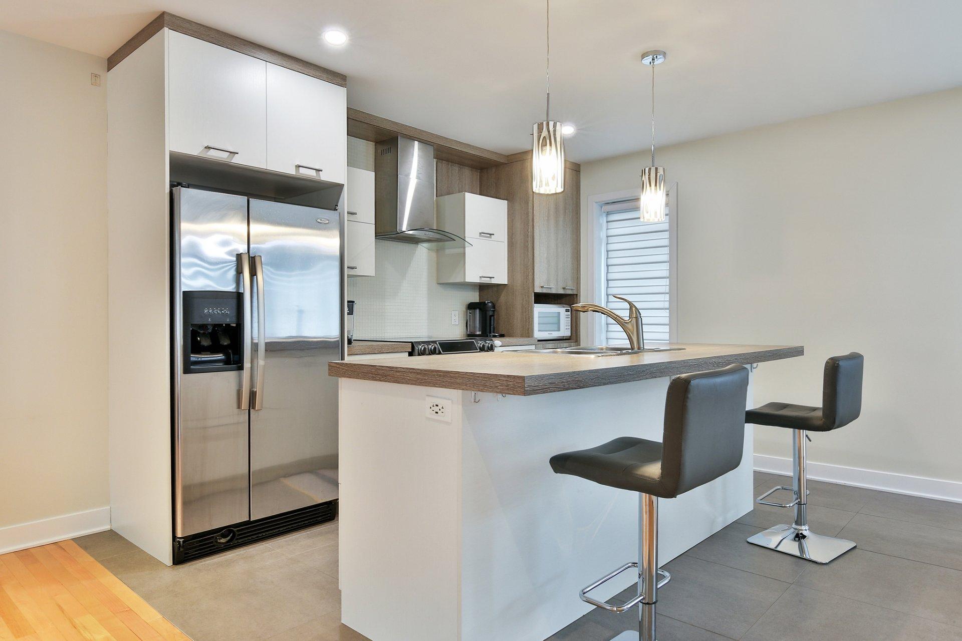 









101


Rue Principale

,
Saint-Mathieu,




QC
J0L2H0


