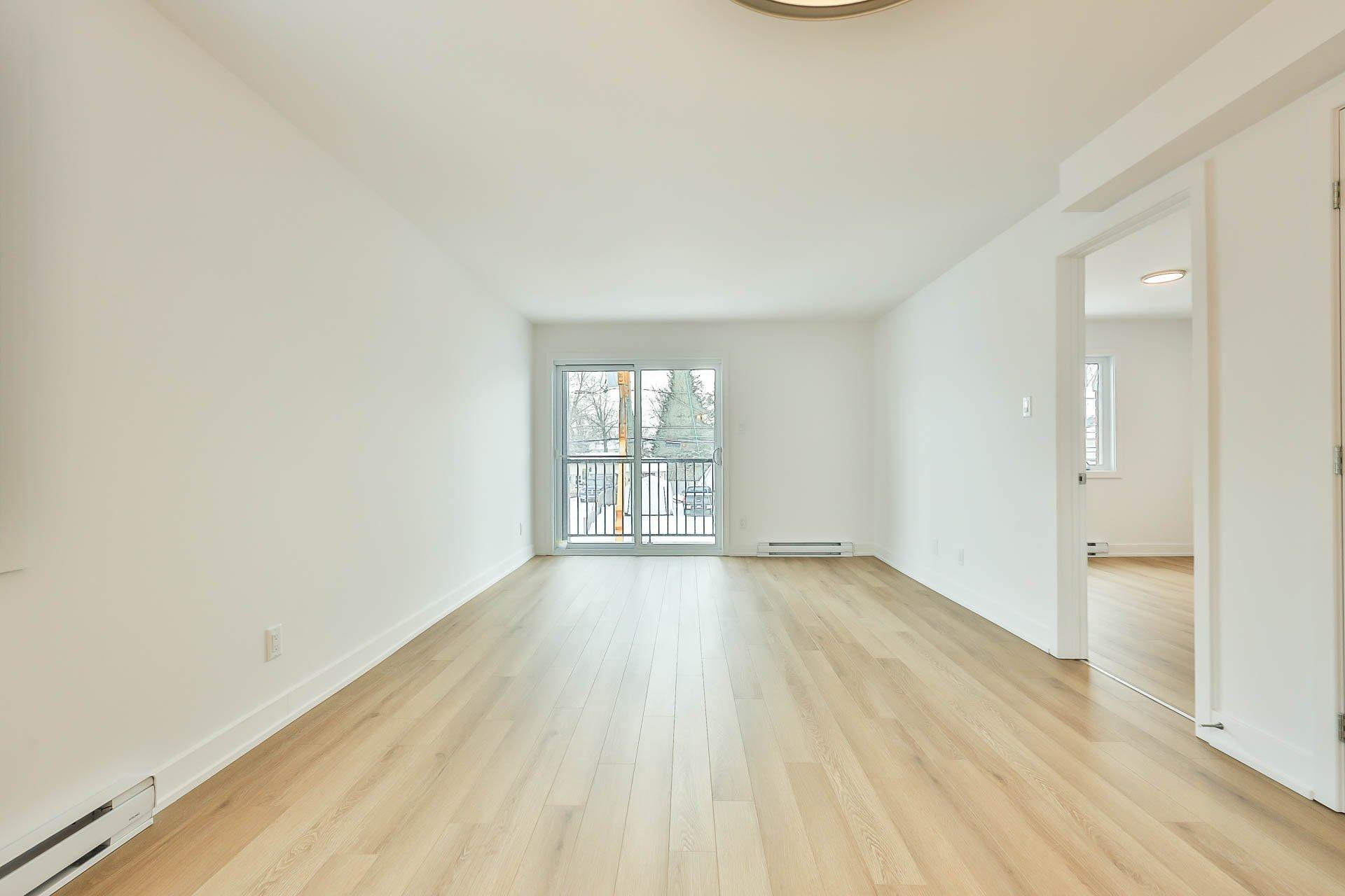 









169


Rue Dorchester

, 2,
Gatineau (Buckingham),




QC
J8L1L5

