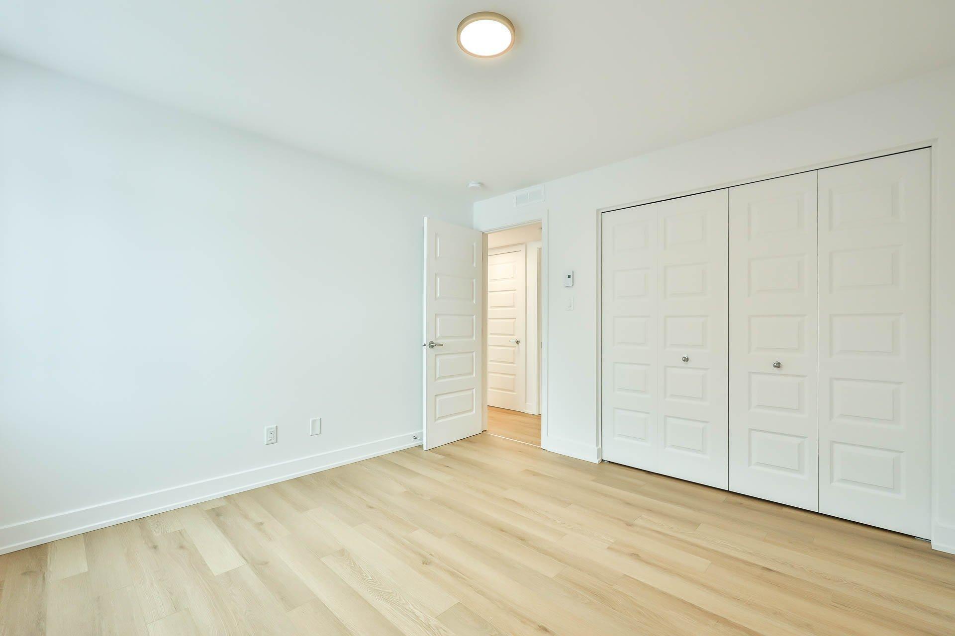 









169


Rue Dorchester

, 2,
Gatineau (Buckingham),




QC
J8L1L5

