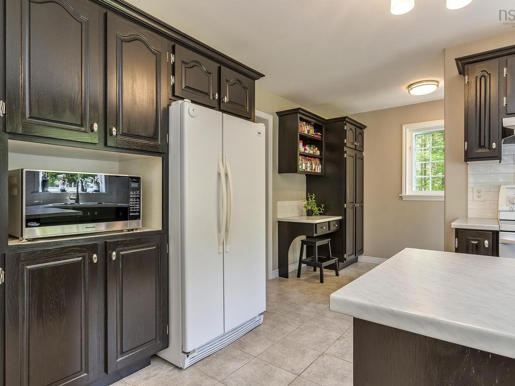 












36 George Samuel Drive

,
Hammonds Plains,




NS
B4B 1L9

