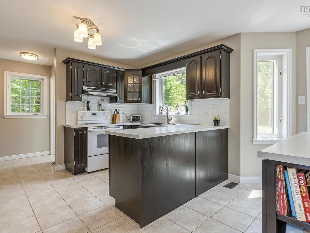 












36 George Samuel Drive

,
Hammonds Plains,




NS
B4B 1L9

