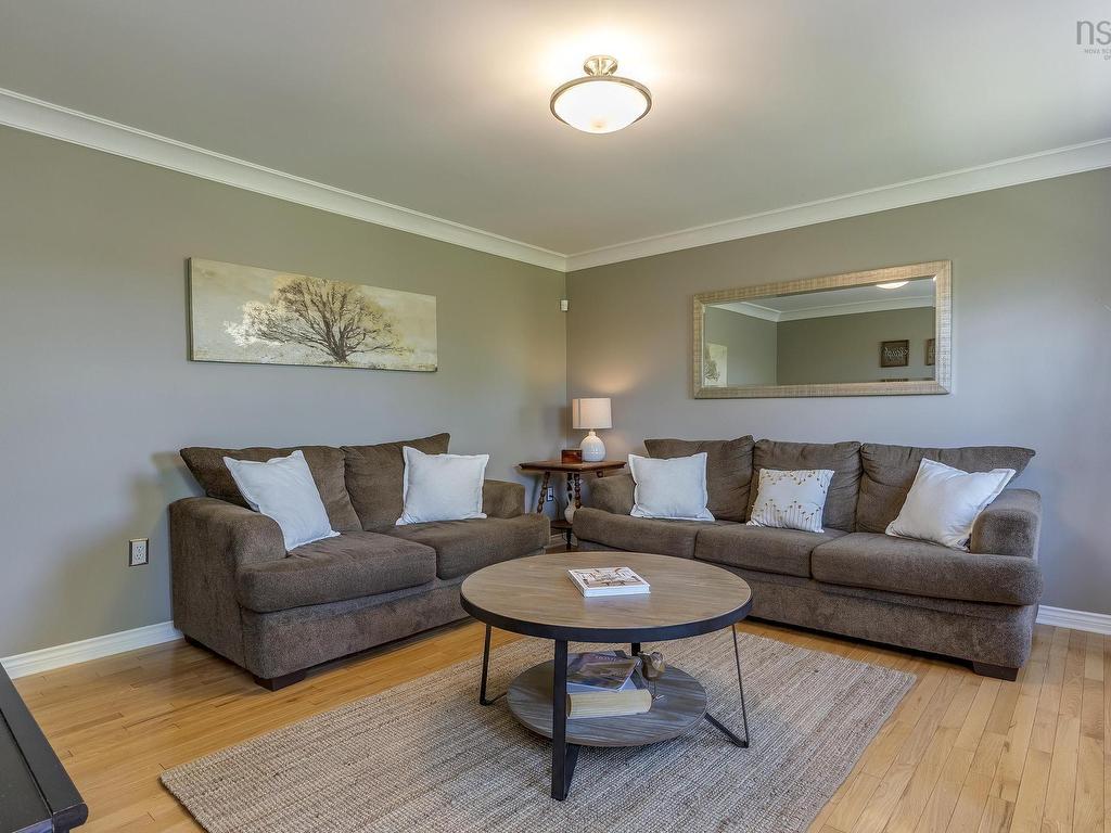 












36 George Samuel Drive

,
Hammonds Plains,




NS
B4B 1L9

