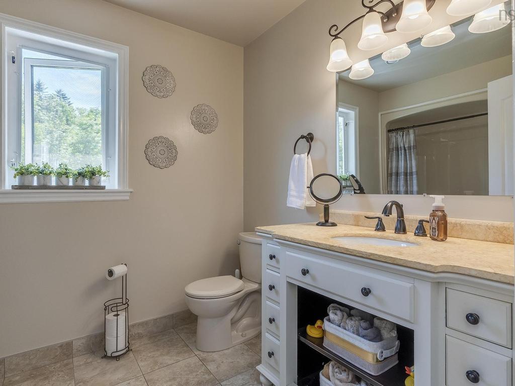 












36 George Samuel Drive

,
Hammonds Plains,




NS
B4B 1L9

