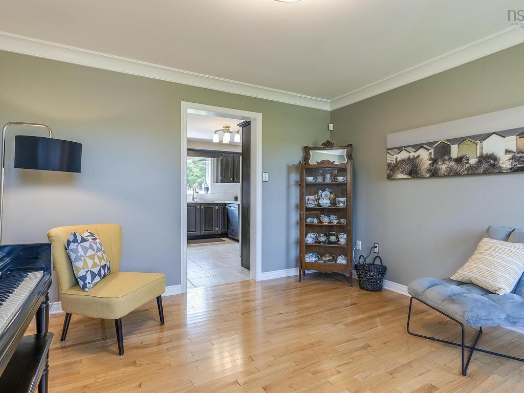 












36 George Samuel Drive

,
Hammonds Plains,




NS
B4B 1L9


