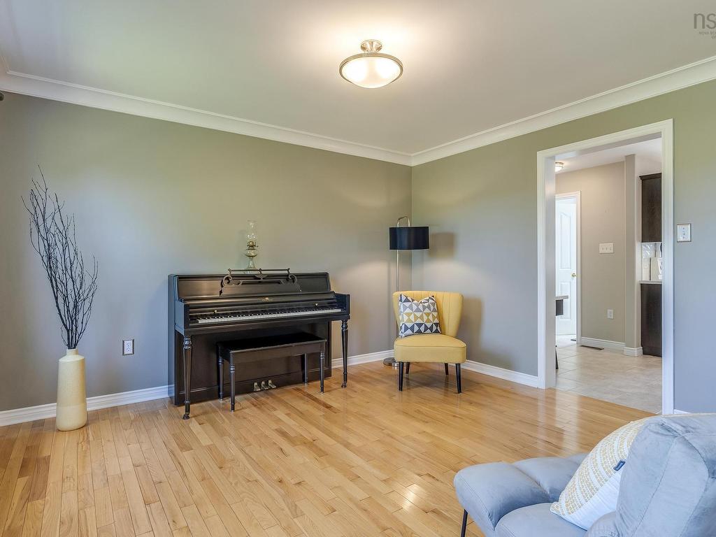 












36 George Samuel Drive

,
Hammonds Plains,




NS
B4B 1L9

