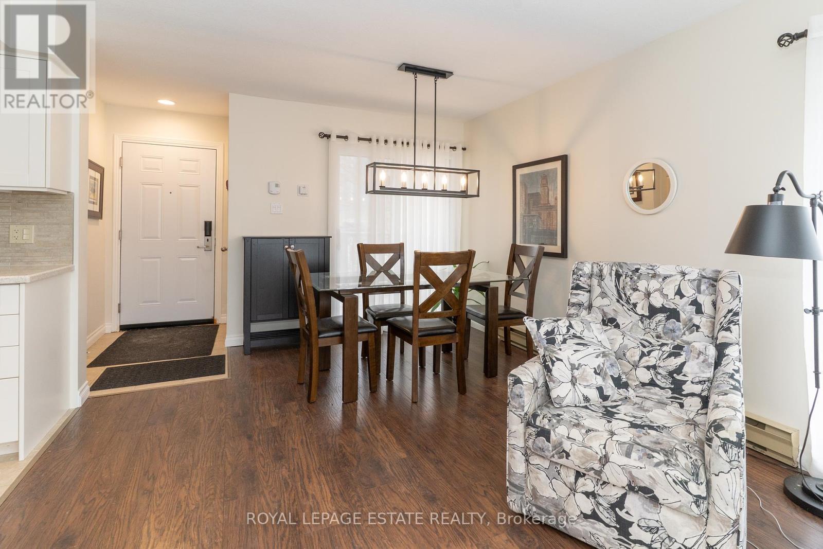 












201 - 27 DEERHURST DRIVE

,
Huntsville,




Ontario
P1H1A9

