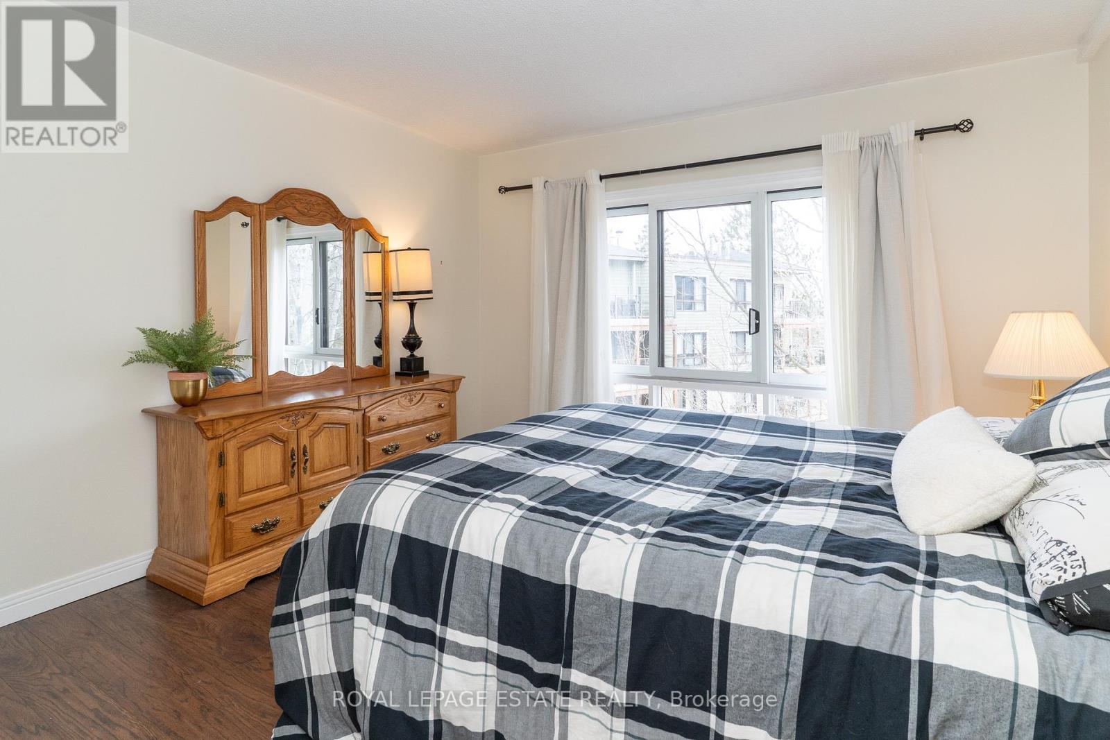 












201 - 27 DEERHURST DRIVE

,
Huntsville,




Ontario
P1H1A9

