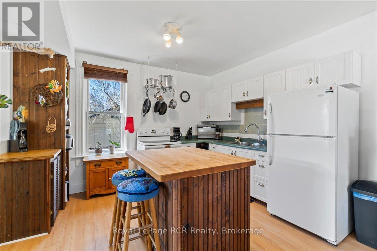 












148 4TH STREET SW

,
Arran-Elderslie,




Ontario
N0G1L0

