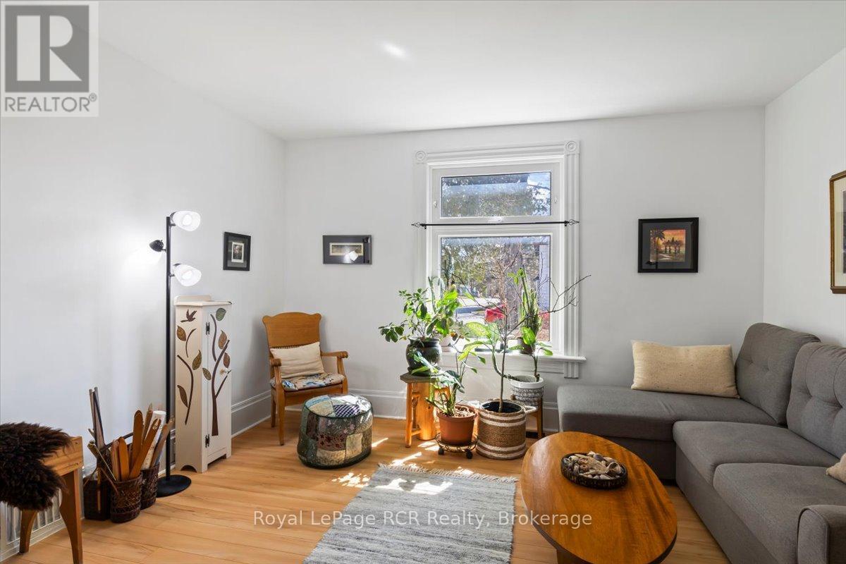 












148 4TH STREET SW

,
Arran-Elderslie,




Ontario
N0G1L0

