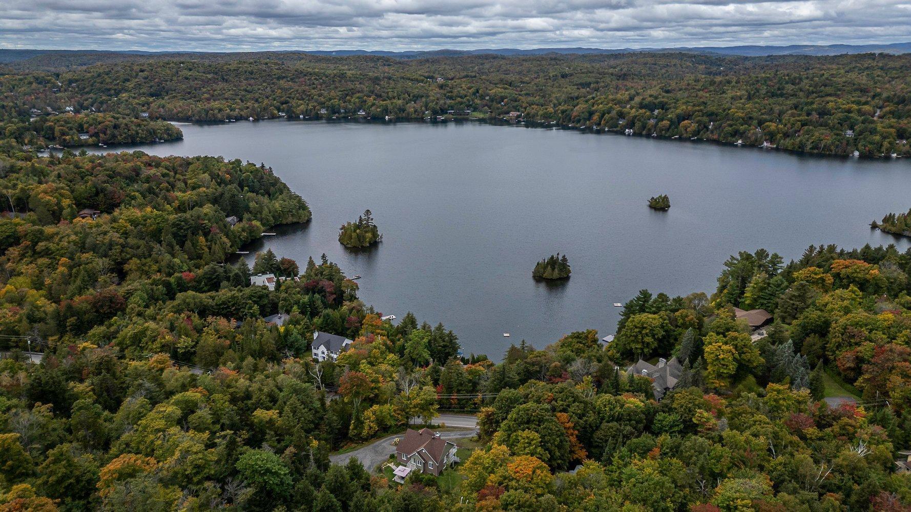 









132


Ch. Fournel

,
Sainte-Anne-des-Lacs,




QC
J0R1B0

