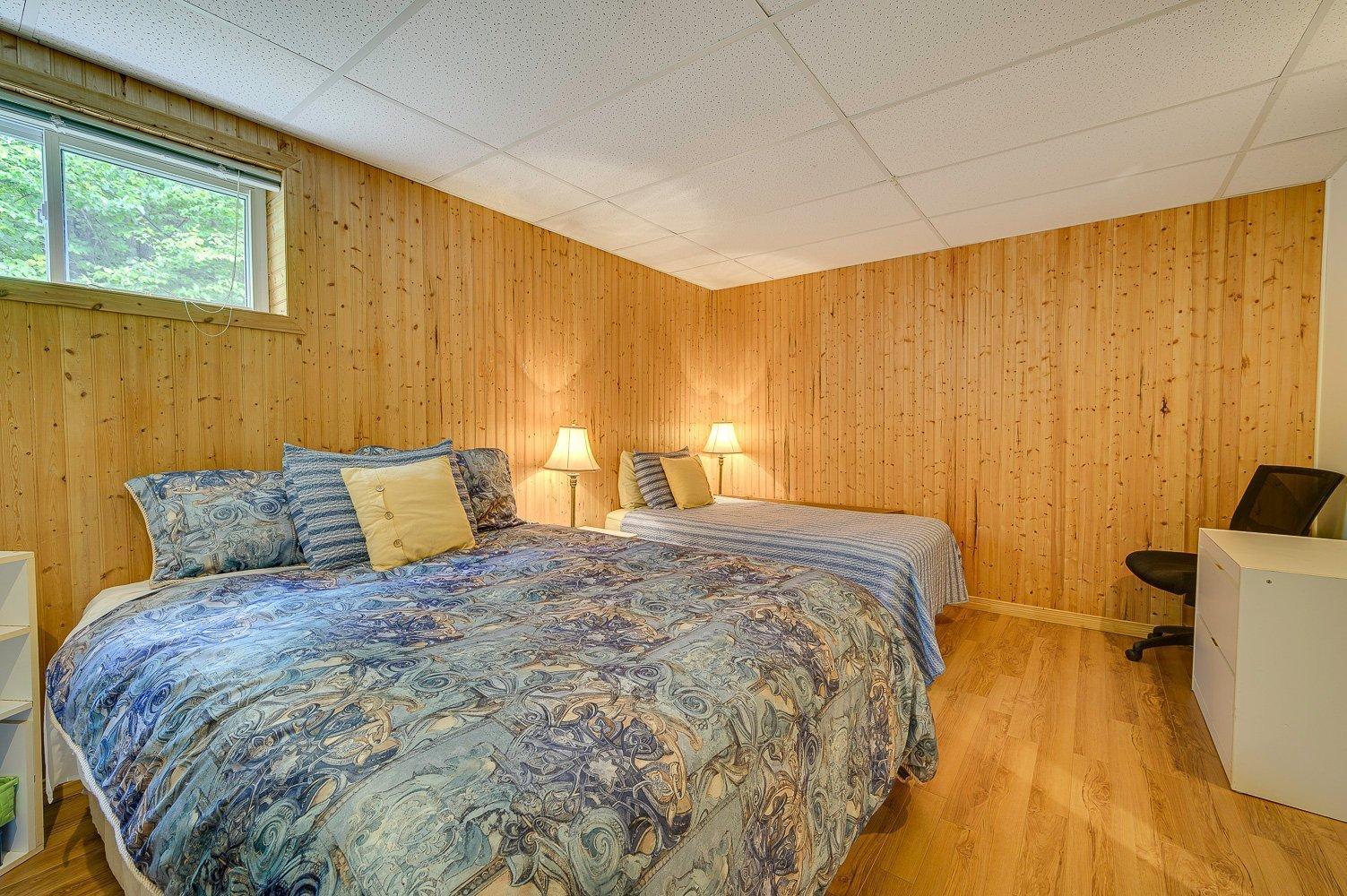









132


Ch. Fournel

,
Sainte-Anne-des-Lacs,




QC
J0R1B0

