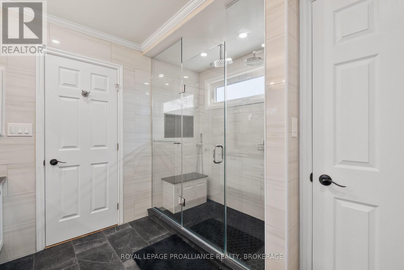 












1105 LYDIA COURT

,
Kingston (North of Taylor-Kidd Blvd),




Ontario
K7P3G1

