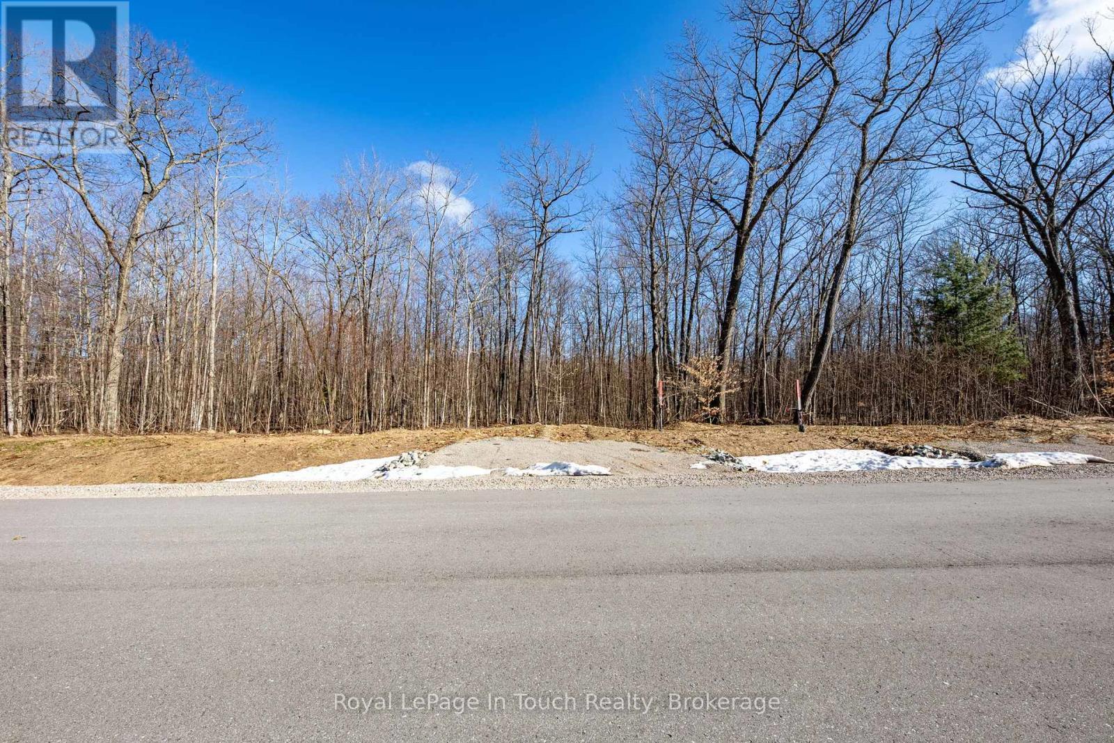 












LOT 24 VOYAGEUR DRIVE

,
Tiny,







Ontario
L9M0C2

