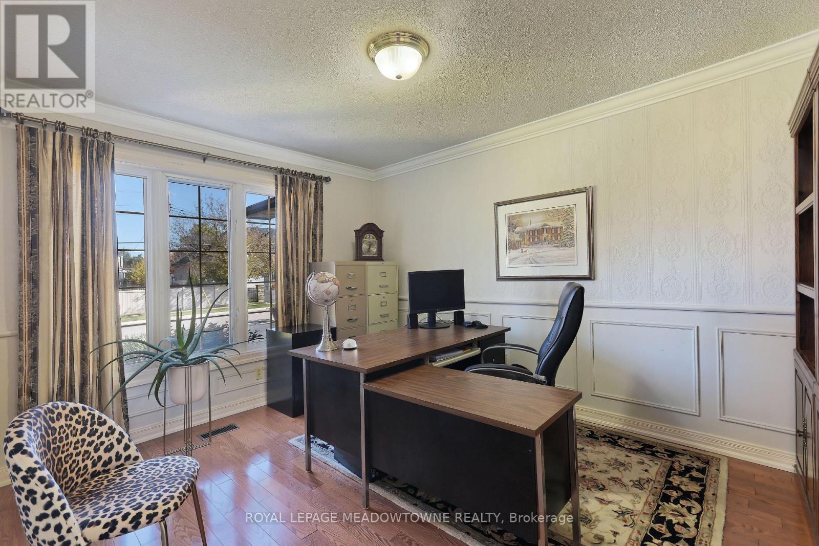 












5344 DURIE ROAD

,
Mississauga,




Ontario
L5M2C7

