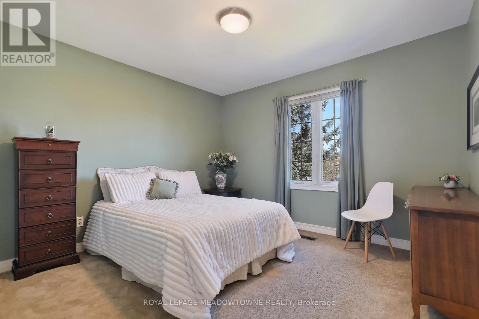 












5344 DURIE ROAD

,
Mississauga,




Ontario
L5M2C7

