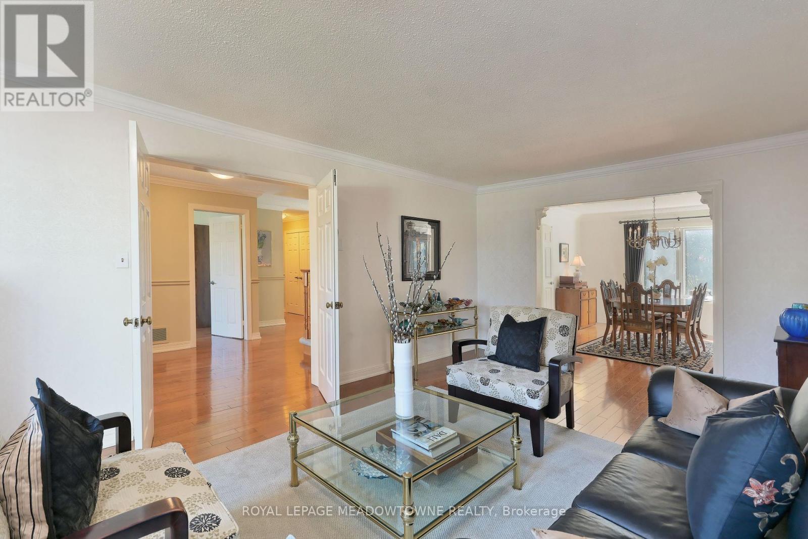 












5344 DURIE ROAD

,
Mississauga,




Ontario
L5M2C7

