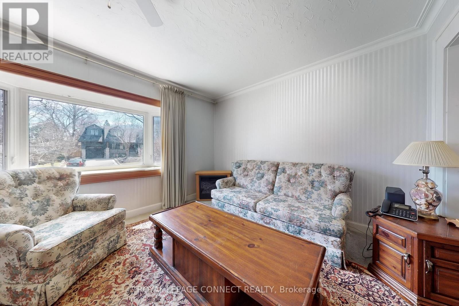 












20 BRINLOOR BOULEVARD

,
Toronto,




Ontario
M1M1L2

