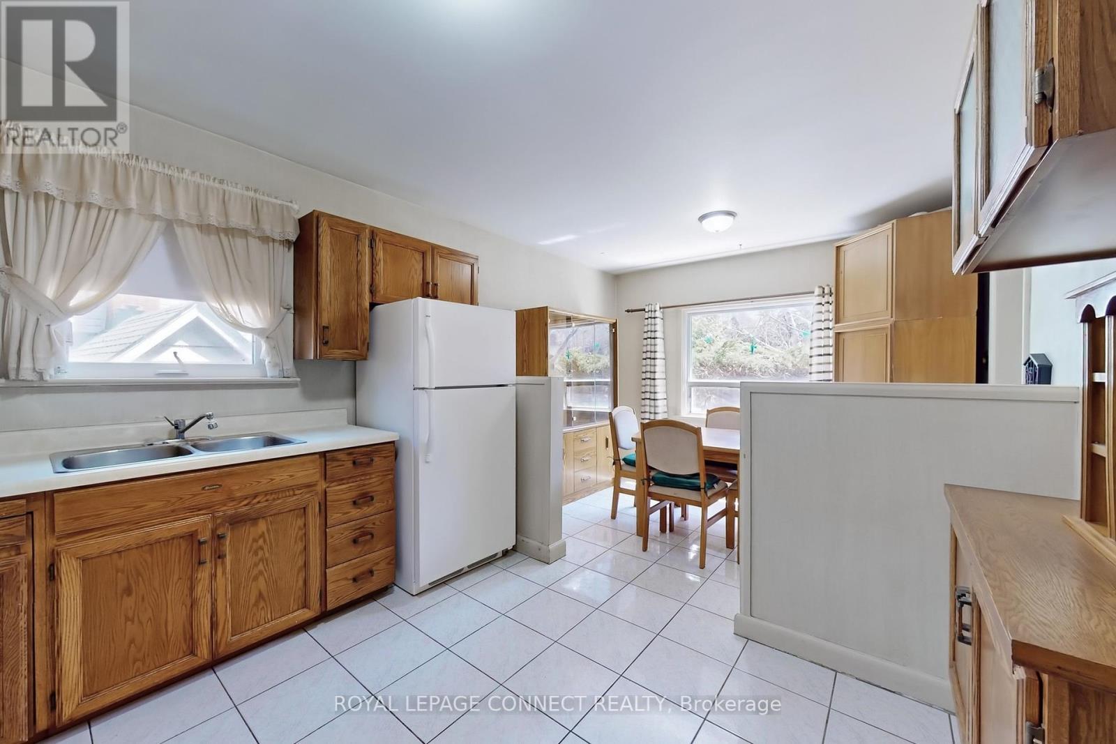 












20 BRINLOOR BOULEVARD

,
Toronto,




Ontario
M1M1L2

