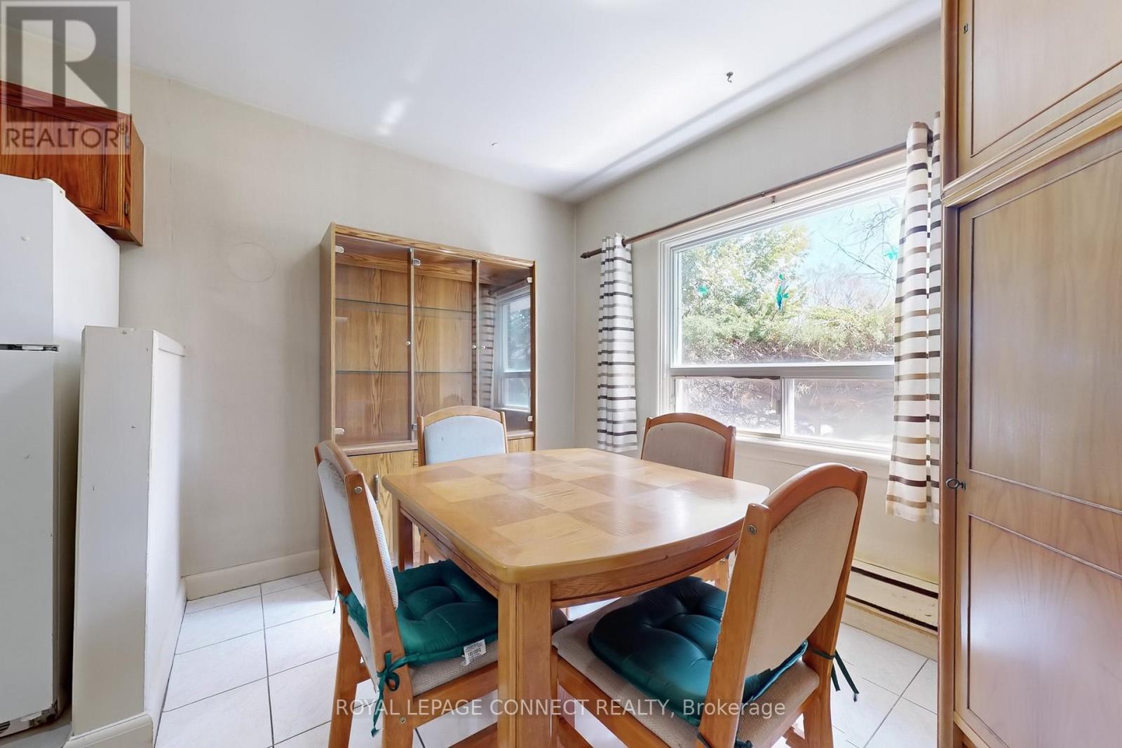 












20 BRINLOOR BOULEVARD

,
Toronto,




Ontario
M1M1L2

