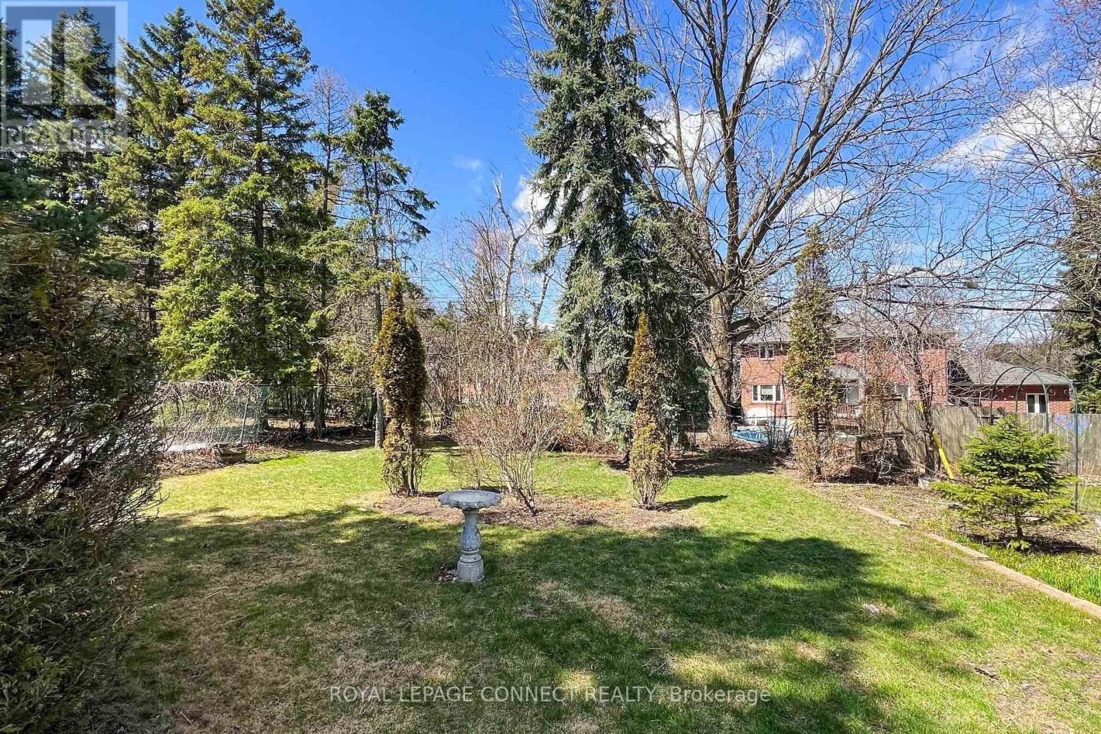












20 BRINLOOR BOULEVARD

,
Toronto,




Ontario
M1M1L2

