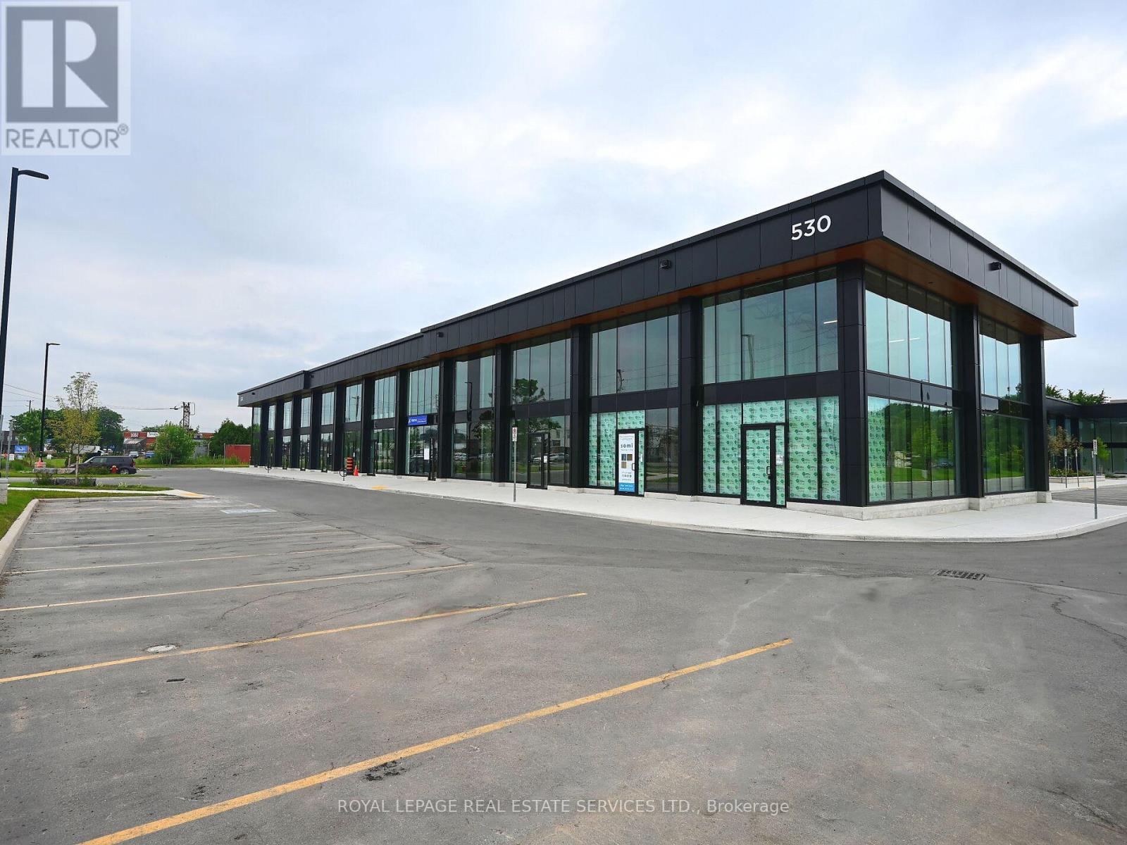 












3 - 530 SPEERS ROAD

,
Oakville,




Ontario
L6K2G3

