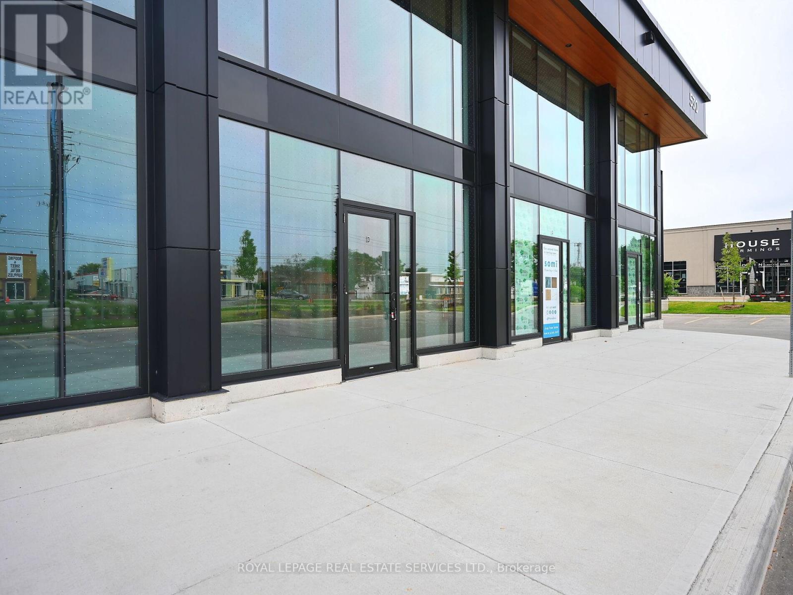 












3 - 530 SPEERS ROAD

,
Oakville,




Ontario
L6K2G3

