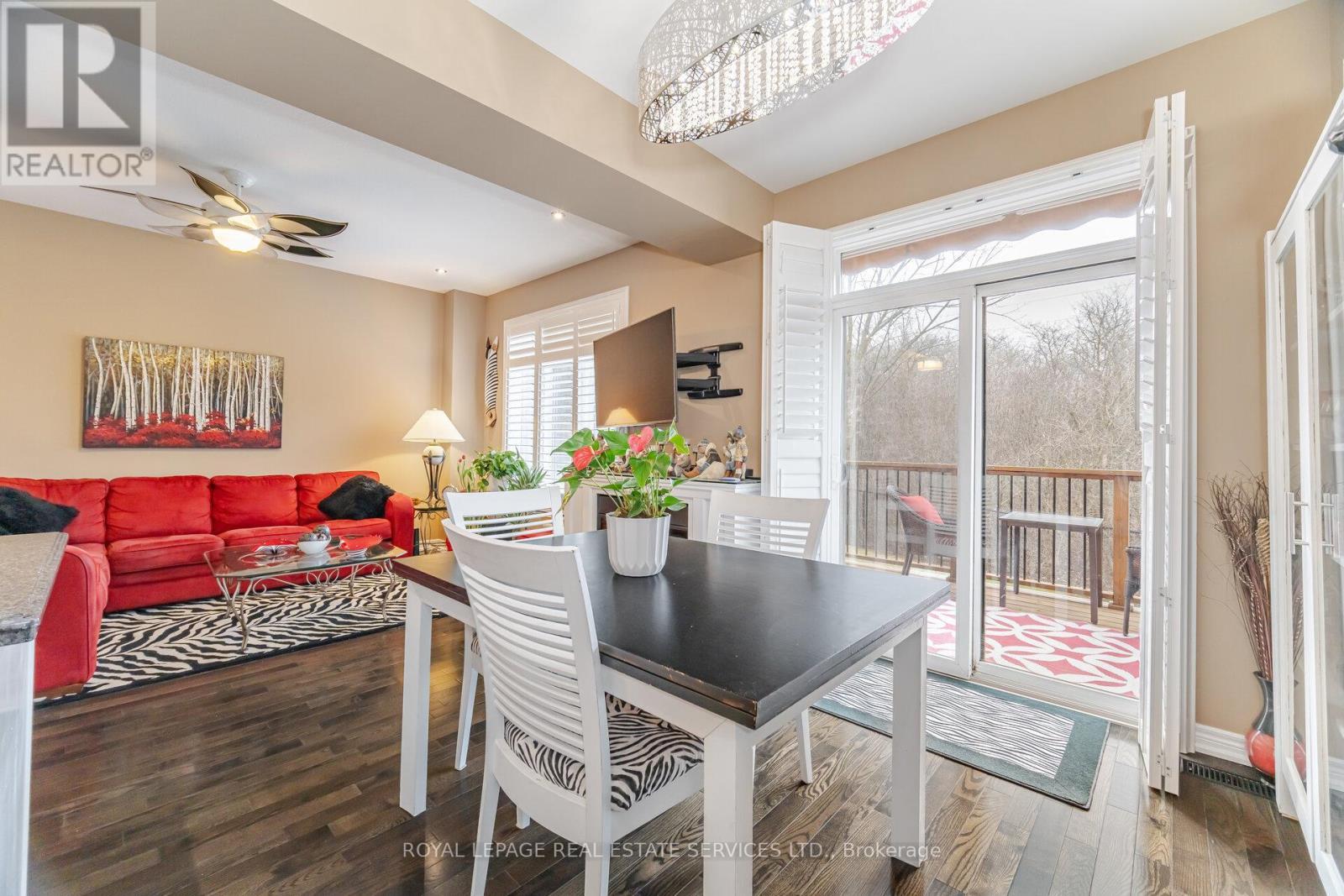 












54 OAKHAVEN PLACE

,
Hamilton,




Ontario
L9K0B6

