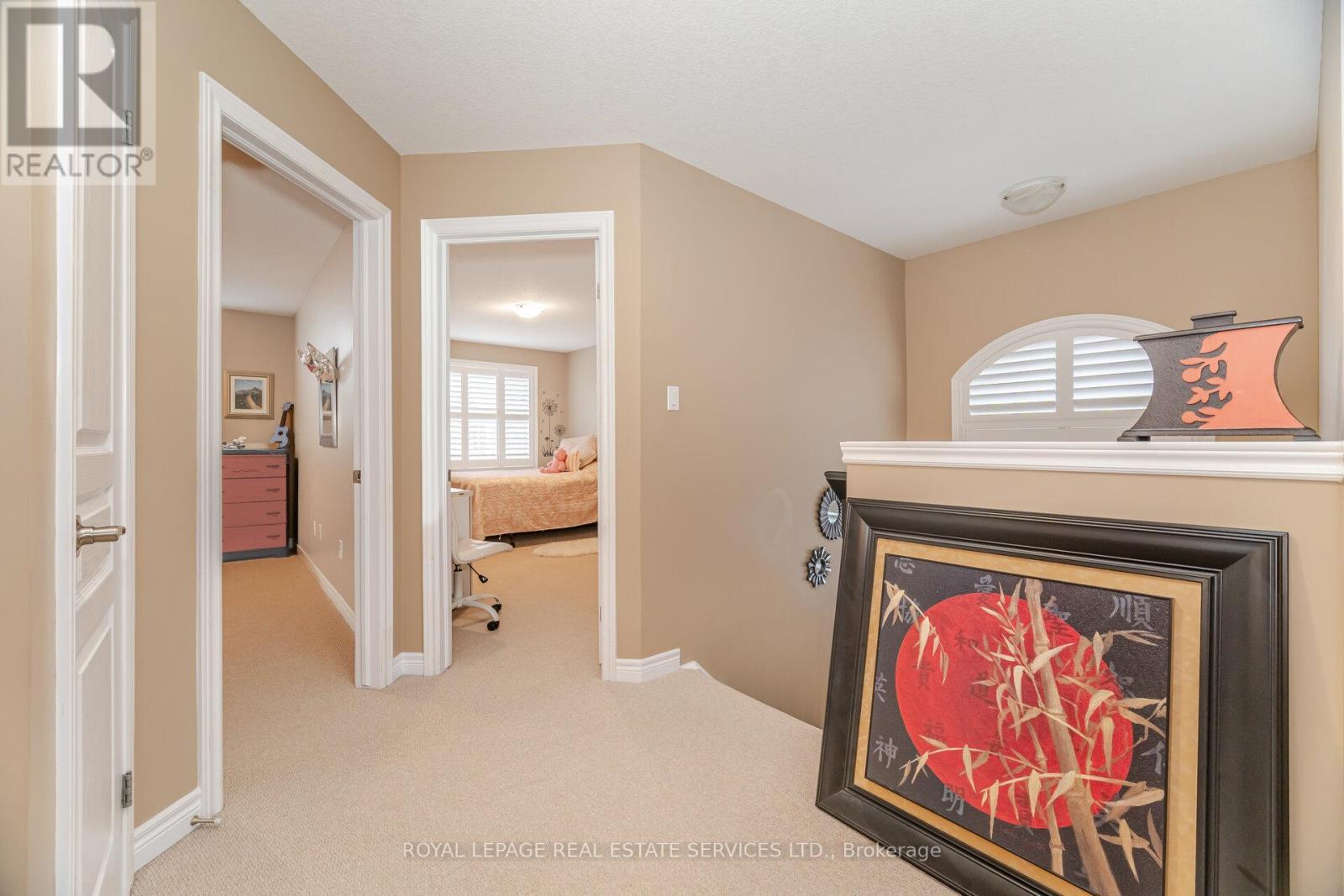 












54 OAKHAVEN PLACE

,
Hamilton,




Ontario
L9K0B6

