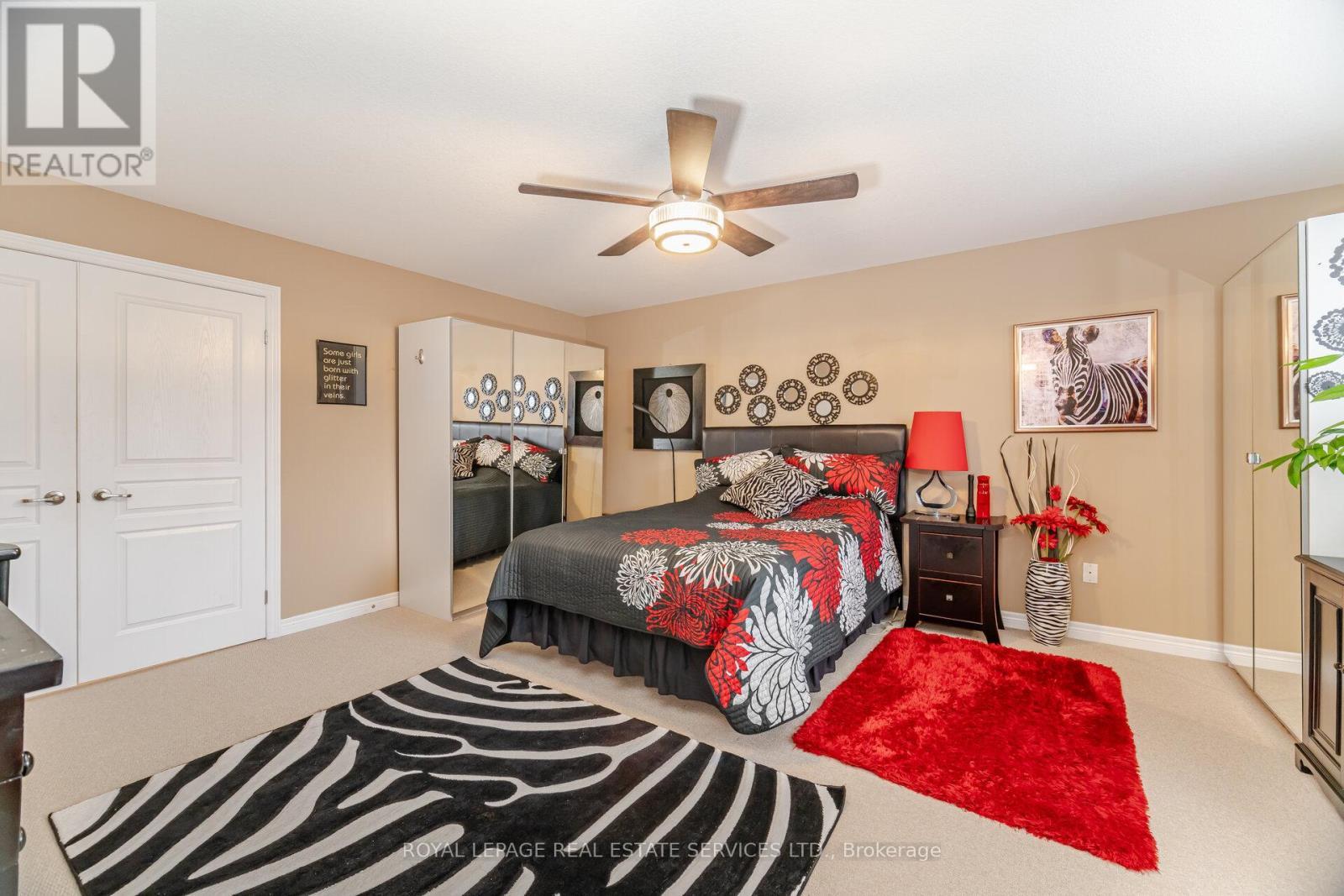 












54 OAKHAVEN PLACE

,
Hamilton,




Ontario
L9K0B6

