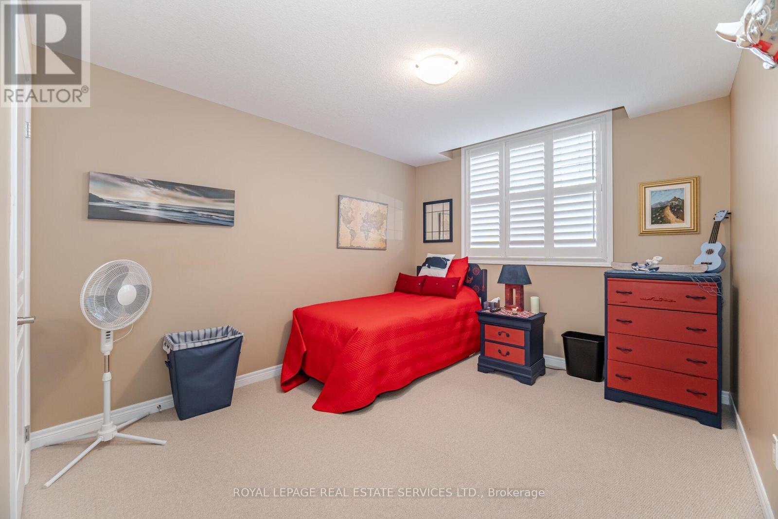 












54 OAKHAVEN PLACE

,
Hamilton,




Ontario
L9K0B6

