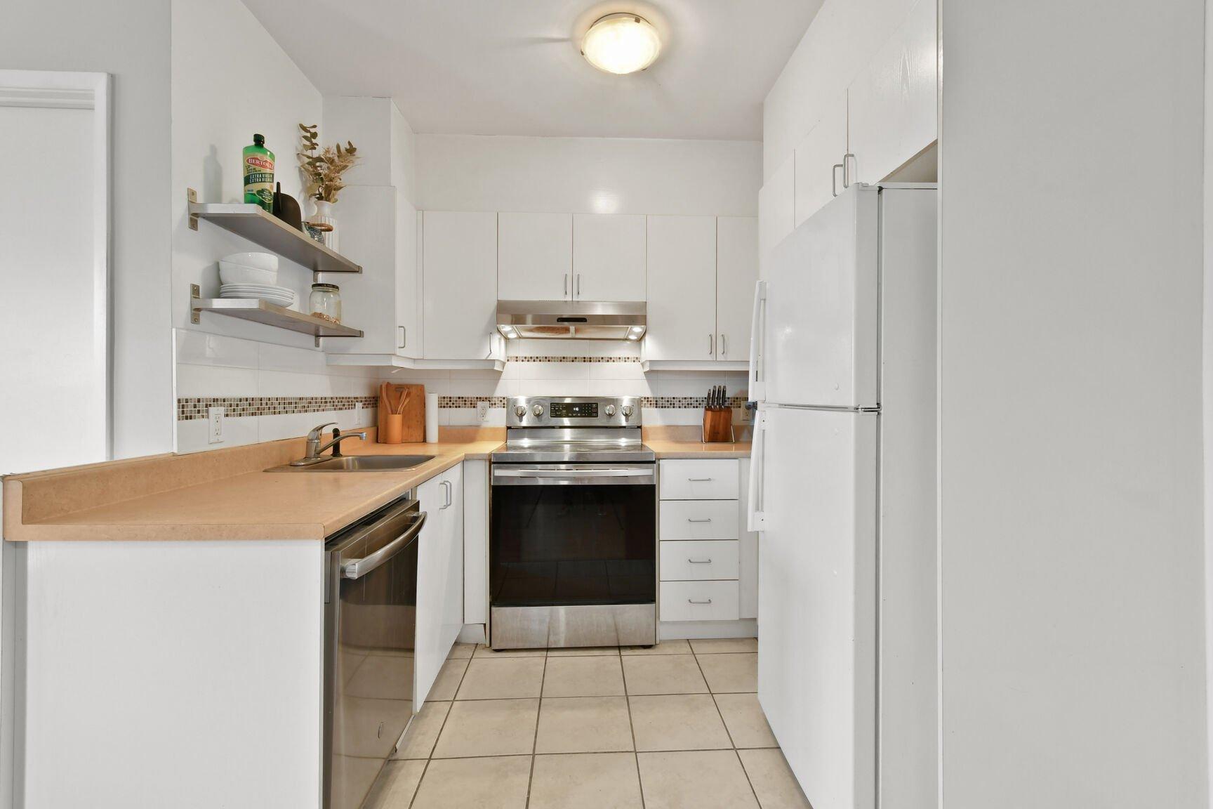 









1960


Rue Wellington

, 306,
Montréal (Le Sud-Ouest),




QC
H3K1W6

