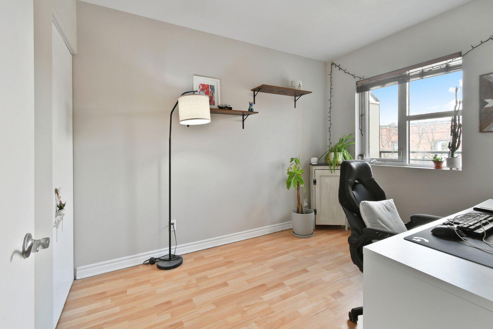 









1960


Rue Wellington

, 306,
Montréal (Le Sud-Ouest),




QC
H3K1W6

