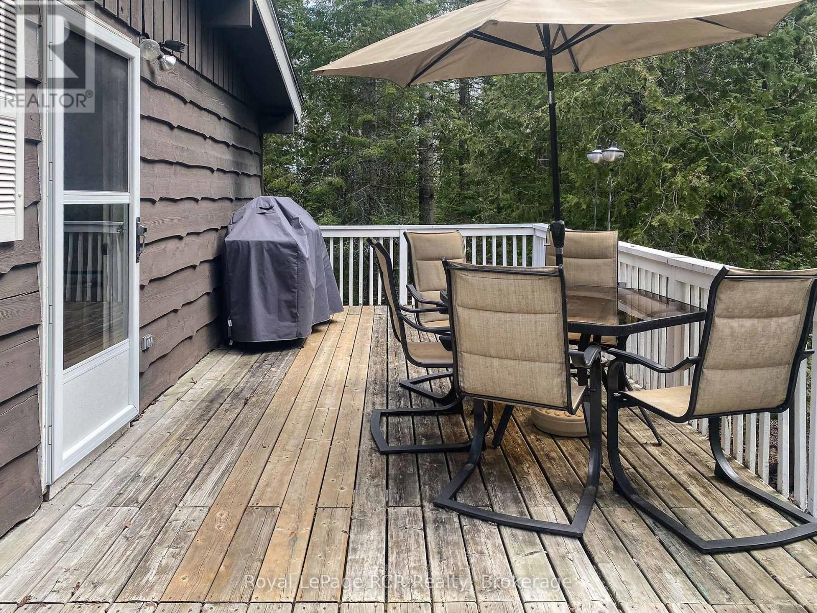 












112 CAMERON STREET

,
Blue Mountains,




Ontario
N0H2P0

