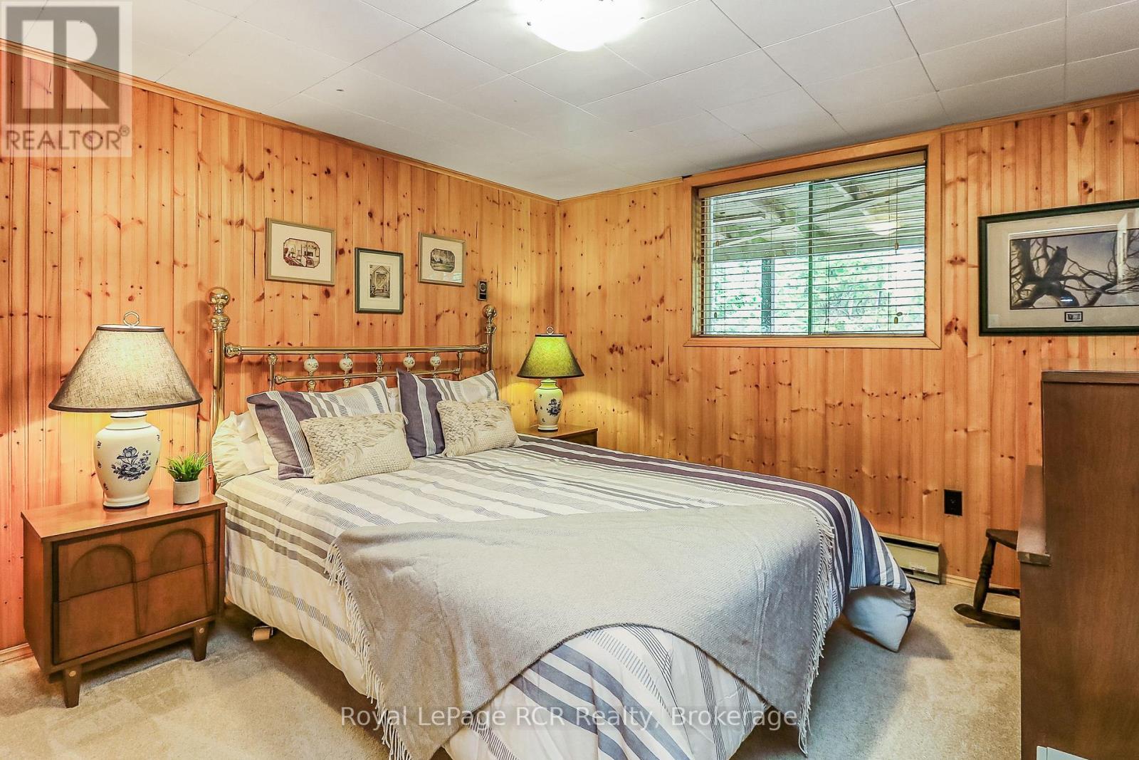 












112 CAMERON STREET

,
Blue Mountains,




Ontario
N0H2P0

