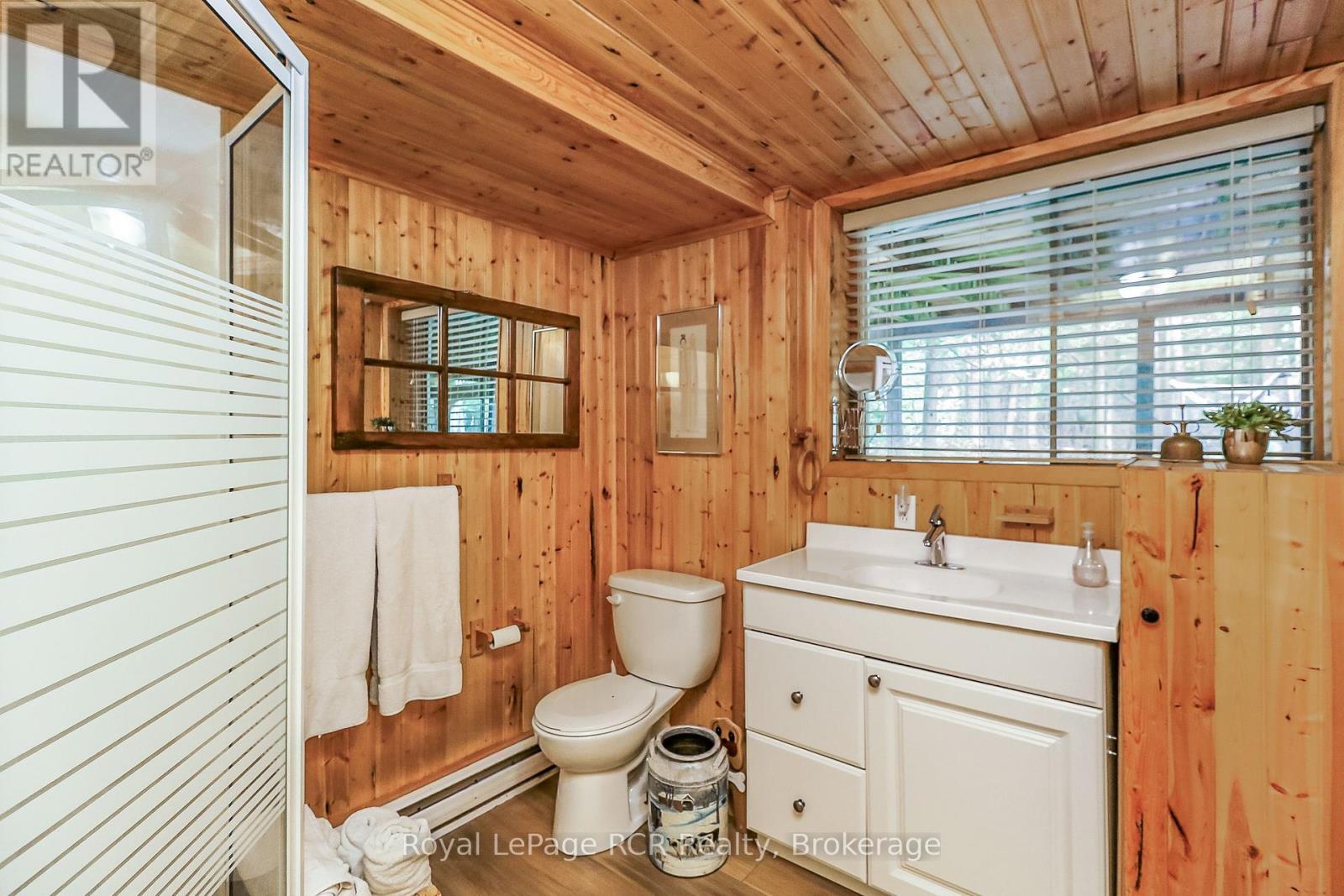 












112 CAMERON STREET

,
Blue Mountains,




Ontario
N0H2P0

