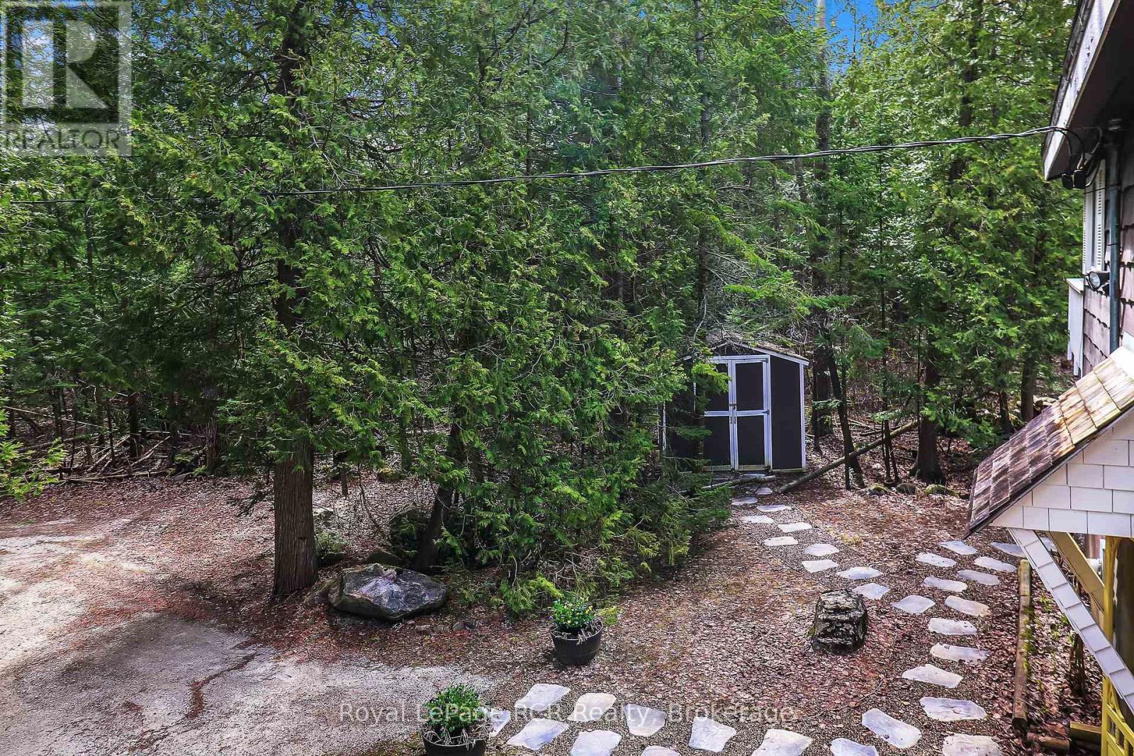 












112 CAMERON STREET

,
Blue Mountains,




Ontario
N0H2P0

