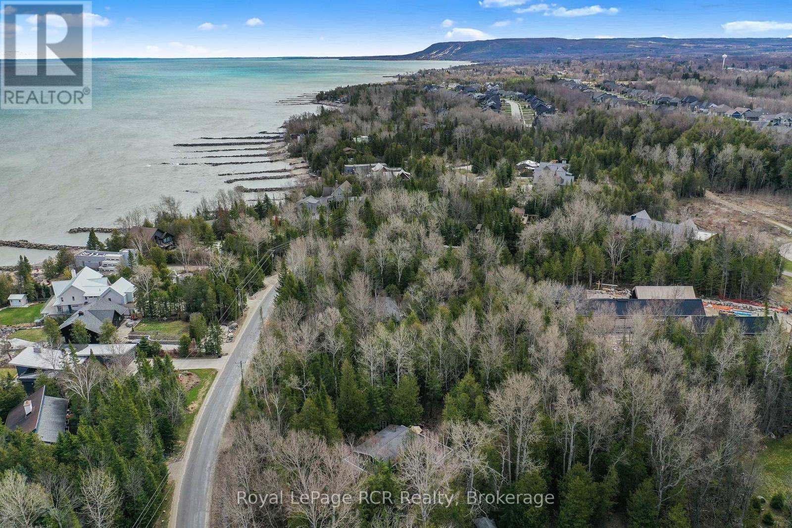 












112 CAMERON STREET

,
Blue Mountains,




Ontario
N0H2P0

