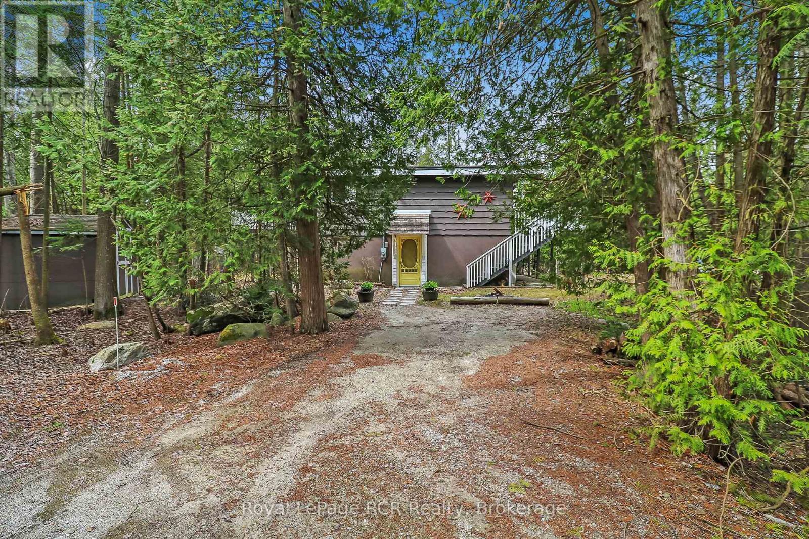 












112 CAMERON STREET

,
Blue Mountains,




Ontario
N0H2P0

