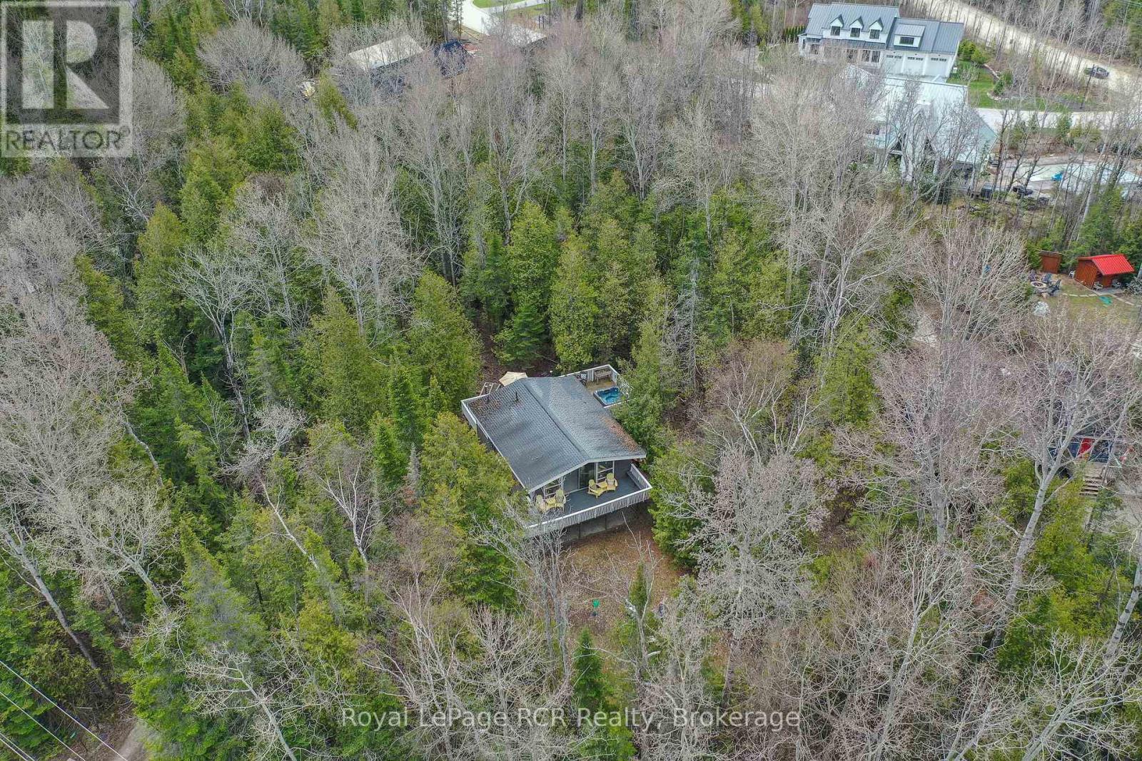 












112 CAMERON STREET

,
Blue Mountains,




Ontario
N0H2P0

