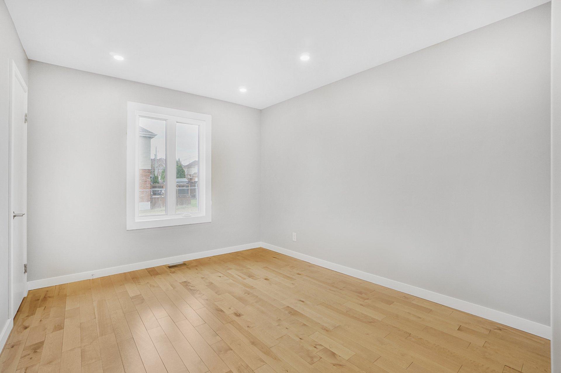 









17160


Boul. Gouin O.

,
Montréal (Pierrefonds-Roxboro),




QC
H9J1A3

