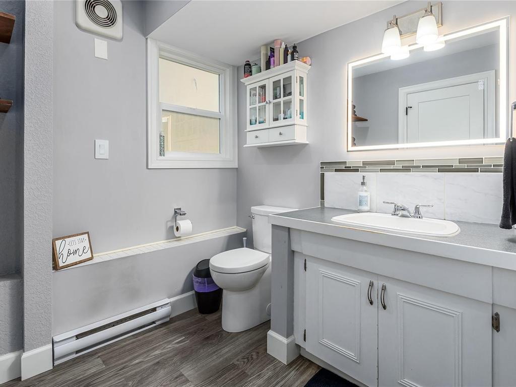 









4696


Gail

Cres,
Courtenay,




BC
V9N 5Y3

