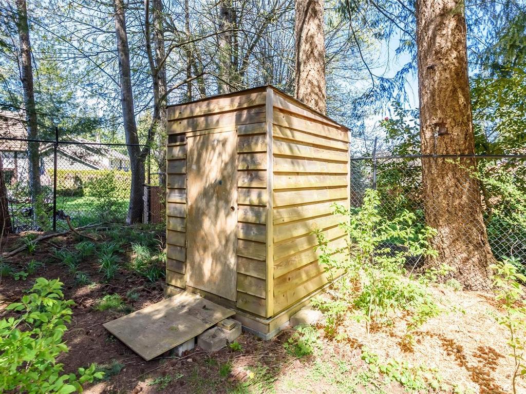









4696


Gail

Cres,
Courtenay,




BC
V9N 5Y3

