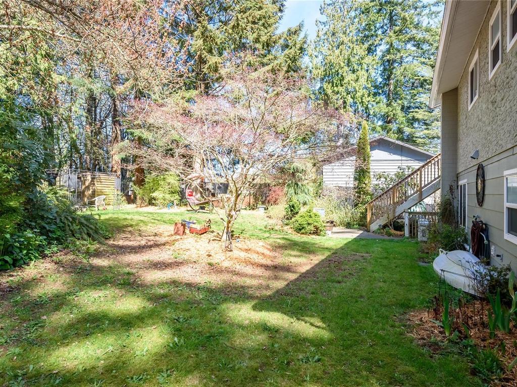 









4696


Gail

Cres,
Courtenay,




BC
V9N 5Y3

