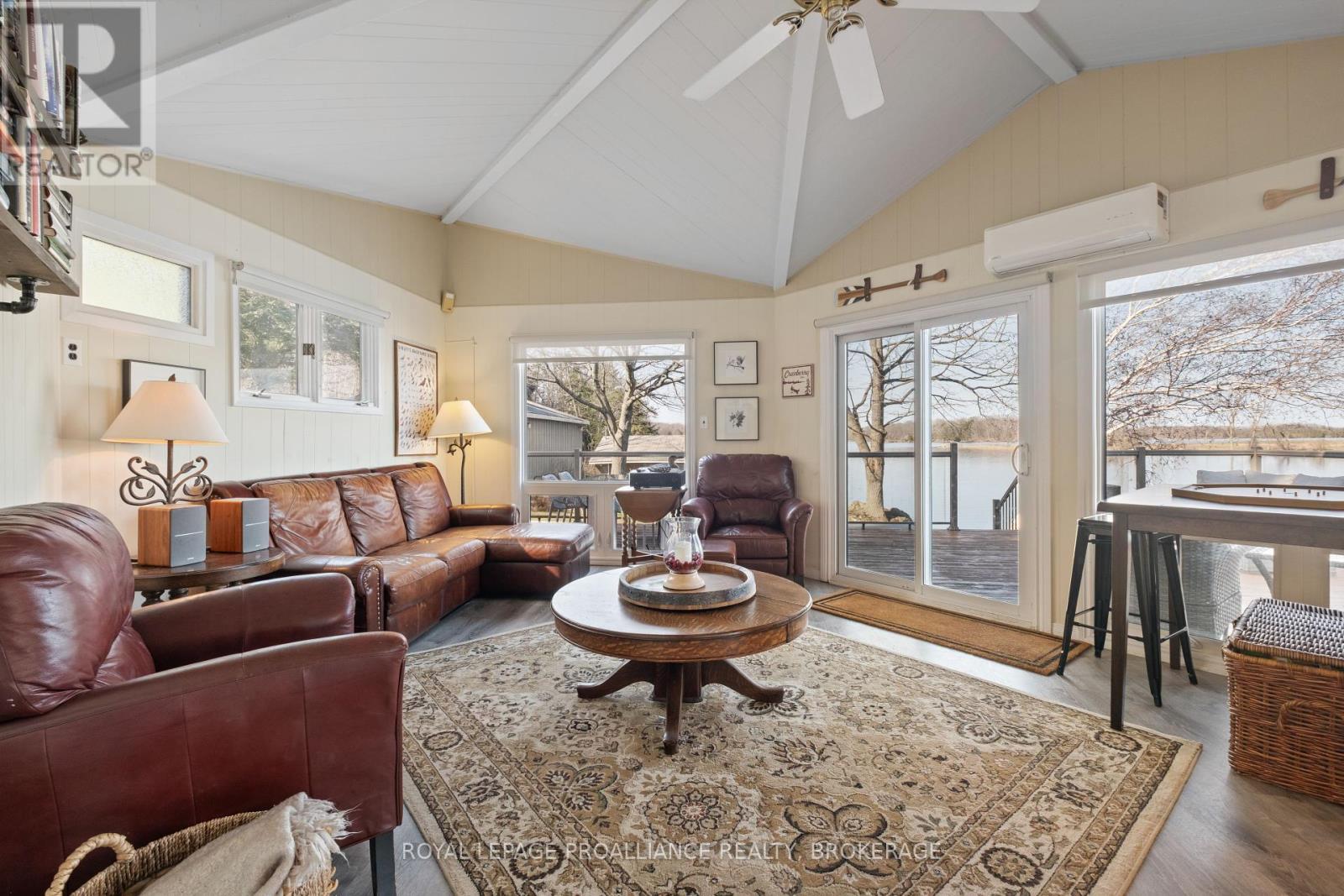 












4808 LEO LAKE ROAD

,
Kingston (City North of 401),




Ontario
K0H2N0

