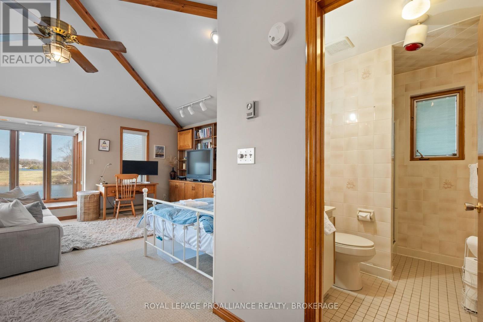 












4808 LEO LAKE ROAD

,
Kingston (City North of 401),




Ontario
K0H2N0

