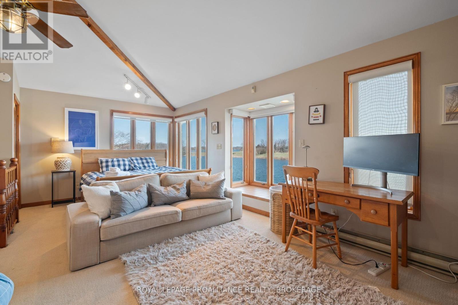 












4808 LEO LAKE ROAD

,
Kingston (City North of 401),




Ontario
K0H2N0

